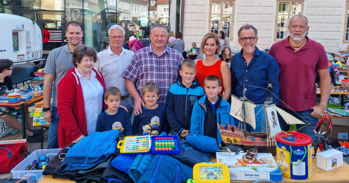 Kinderflohmarkt am Hauptplatz Feldkirchen
